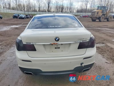 Zdjęcie 6 z 12 samochodu: 2014 BMW 750 LI VIN:WBAYE8C59ED135551 - miniatura