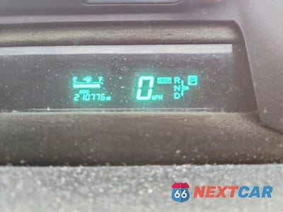 Zdjęcie 9 z 12 samochodu: 2004 TOYOTA PRIUS BASE VIN:JTDKB20U940036969 - miniatura