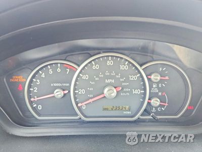 Zdjęcie 9 z 12 samochodu: 2004 MITSUBISHI GALANT ES MEDIUM VIN:4A3AB36F84E125832 - miniatura