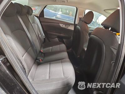 Zdjęcie 10 z 12 samochodu: 2019 KIA FORTE LXS VIN:3KPF24ADXKE073321 - miniatura