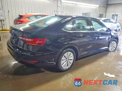 Trzecie zdjęcie samochodu z tyłu: 2019 VOLKSWAGEN JETTA S VIN:3VWC57BU7KM154158 - miniatura