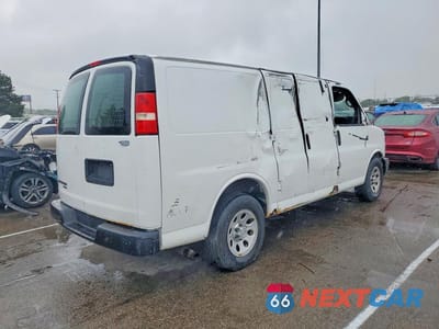 Trzecie zdjęcie samochodu z tyłu: 2013 CHEV EXPRESS G1500 VIN:1GCSGAF46D1115562 - miniatura