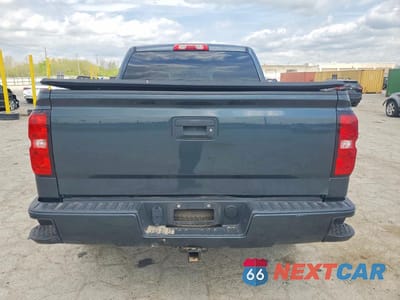 Zdjęcie 6 z 12 samochodu: 2018 CHEVROLET SILVERADO K1500 LT VIN:3GCUKREC4JG233329 - miniatura