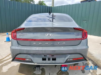 Zdjęcie 6 z 12 samochodu: 2021 HYUNDAI SONATA SE VIN:5NPEG4JA5MH116013 - miniatura