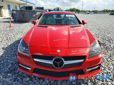 Piąte zdjęcie samochodu w środku: 2012 MERCEDES-BENZ SLK 350 VIN:WDDPK5HA4CF005163 - miniatura