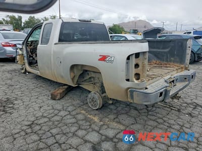 Drugie zdjęcie samochodu z przodu: 2008 CHEVROLET SILVERADO K1500 VIN:2GCEK190481202512 - miniatura