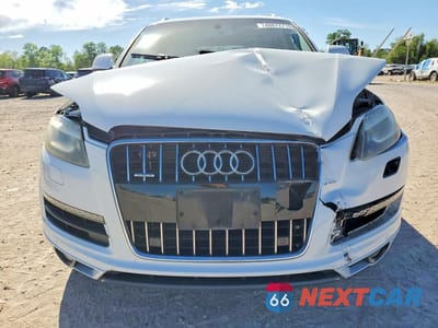 Piąte zdjęcie samochodu w środku: 2015 AUDI Q7 PREMIUM PLUS VIN:WA1LGAFEXFD003193 - miniatura