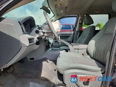 Zdjęcie 7 z 13 samochodu: 2006 JEEP GRAND CHEROKEE LAREDO VIN:1J4GR48K16C341216 - miniatura