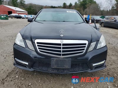 Piąte zdjęcie samochodu w środku: 2012 MERCEDES-BENZ E 350 4MATIC VIN:WDDHF8JB2CA544276 - miniatura