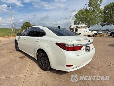 Trzecie zdjęcie samochodu z tyłu: 2015 LEXUS ES 300H VIN:JTHBW1GG7F2080991 - miniatura