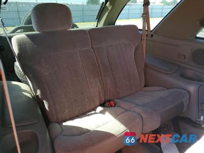 Zdjęcie 11 z 13 samochodu: 2000 CHEV BLAZER VIN:1GNCT18W7YK166591 - miniatura