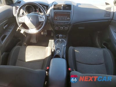 Zdjęcie 8 z 13 samochodu: 2016 MITSUBISHI OUTLANDER SPORT ES VIN:JA4AR3AW6GZ024365 - miniatura