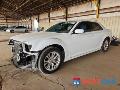 2016 CHRYSLER 300 LIMITED 2C3CCAAG7GH343923 - główne zdjęcie licytacji z USA - miniatura