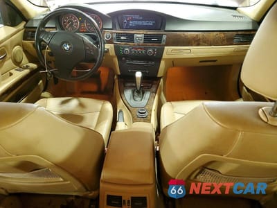 Zdjęcie 8 z 12 samochodu: 2009 BMW 328 XI SULEV VIN:WBAPK535X9A512592 - miniatura