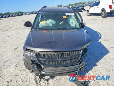 Piąte zdjęcie samochodu w środku: 2018 DODGE JOURNEY SE VIN:3C4PDCAB8JT497503 - miniatura
