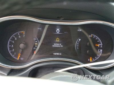 Zdjęcie 9 z 13 samochodu: 2015 JEEP GRAND CHEROKEE LIMITED VIN:1C4RJFBG4FC950130 - miniatura