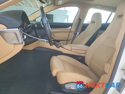 Zdjęcie 7 z 12 samochodu: 2016 PORSCHE PANAMERA S VIN:WP0AB2A77GL050473 - miniatura