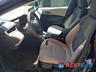 Zdjęcie 7 z 12 samochodu: 2022 TOYOTA COROLLA LE VIN:JTDEPMAE9NJ210570 - miniatura