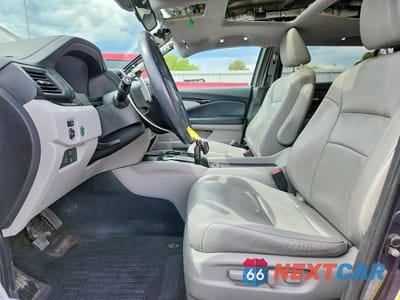 Zdjęcie 7 z 14 samochodu: 2018 HONDA PILOT TOURING VIN:5FNYF6H96JB048337 - miniatura