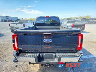 Zdjęcie 6 z 12 samochodu: 2023 FORD F350 SUPER DUTY VIN:1FT8W3BT3PEC20563 - miniatura