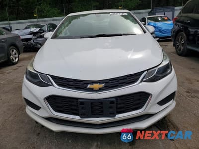 Piąte zdjęcie samochodu w środku: 2016 CHEVROLET CRUZE LT VIN:1G1BE5SM0G7239582 - miniatura