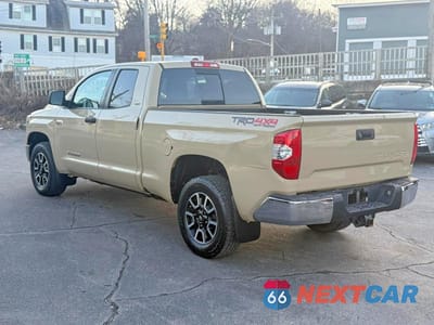 Drugie zdjęcie samochodu z przodu: 2019 TOYOTA TUNDRA SR5 VIN:5TFUY5F10KX825683 - miniatura