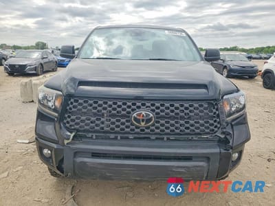 Piąte zdjęcie samochodu w środku: 2021 TOYOTA TUNDRA VIN:5TFUY5F11MX991732 - miniatura