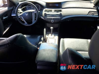 Zdjęcie 8 z 12 samochodu: 2012 HONDA ACCORD SE VIN:1HGCP2F63CA202928 - miniatura