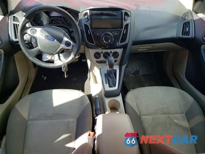 Zdjęcie 8 z 12 samochodu: 2014 FORD FOCUS SE VIN:1FADP3K23EL284264 - miniatura