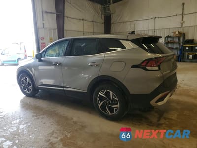Drugie zdjęcie samochodu z przodu: 2023 KIA SPORTAGE LX VIN:KNDPU3AF6P7163132 - miniatura