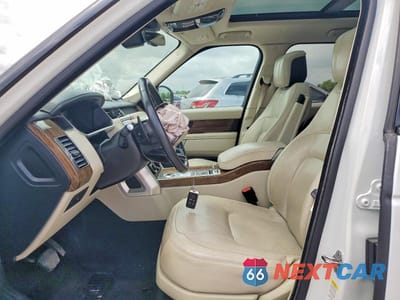 Zdjęcie 7 z 13 samochodu: 2018 LAND ROVER RANGE ROVER HSE VIN:SALGS2SV7JA395621 - miniatura
