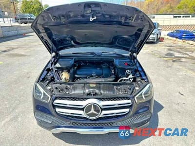 Piąte zdjęcie samochodu w środku: 2020 MERCEDES-BENZ GLE 350 4MATIC VIN:4JGFB4KB9LA076031 - miniatura