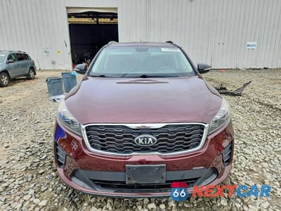 Piąte zdjęcie samochodu w środku: 2019 KIA SORENTO S V6 VIN:5XYPGDA52KG600477 - miniatura