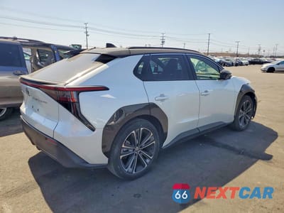 Trzecie zdjęcie samochodu z tyłu: 2023 TOYOTA BZ4X LIMITED VIN:JTMAAAAA3PA016535 - miniatura