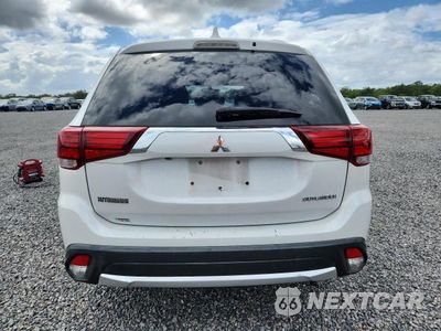 Zdjęcie 6 z 13 samochodu: 2017 MITSUBISHI OUTLANDER ES VIN:JA4AD2A30HZ015600 - miniatura