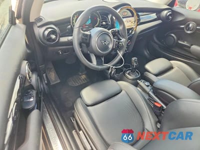 Zdjęcie 8 z 13 samochodu: 2022 MINI COOPER S VIN:WMW53DH07N2R60286 - miniatura