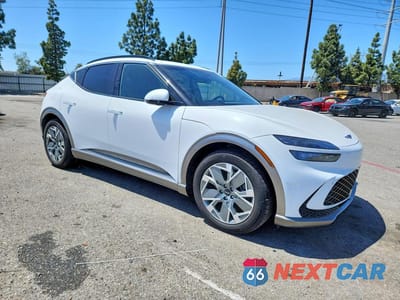 Czwarte zdjęcie samochodu z boku: 2025 GENESIS GV60 STANDARD VIN:KMUKB4SA4SU028828 - miniatura