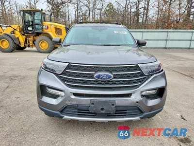 Piąte zdjęcie samochodu w środku: 2021 FORD EXPLORER XLT VIN:1FMSK8DH1MGC14893 - miniatura