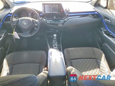Zdjęcie 8 z 11 samochodu: 2020 TOYOTA C-HR XLE VIN:JTNKHMBX7L1091040 - miniatura