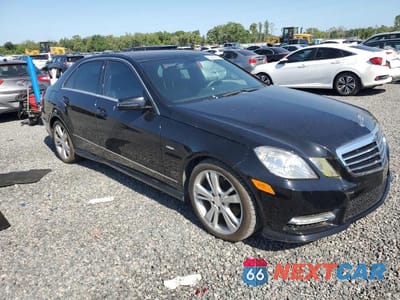 Czwarte zdjęcie samochodu z boku: 2012 MERCEDES-BENZ E 350 VIN:WDDHF5KB9CA600971 - miniatura