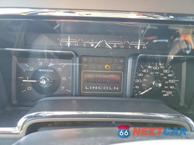 Zdjęcie 9 z 13 samochodu: 2013 LINCOLN NAVIGATOR VIN:5LMJJ2J5XDEL05045 - miniatura