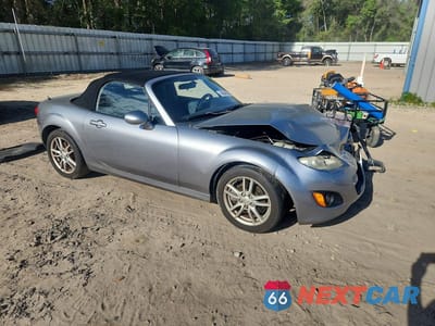 Czwarte zdjęcie samochodu z boku: 2009 MAZDA MX-5 MIATA VIN:JM1NC25F590200990 - miniatura