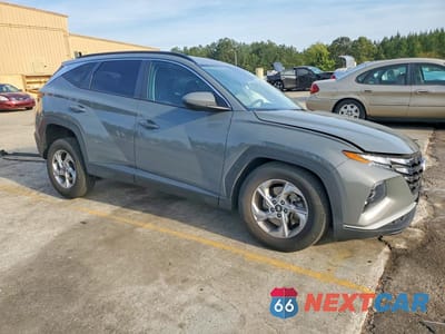 Czwarte zdjęcie samochodu z boku: 2024 HYUNDAI TUCSON SEL VIN:5NMJBCDE3RH328869 - miniatura
