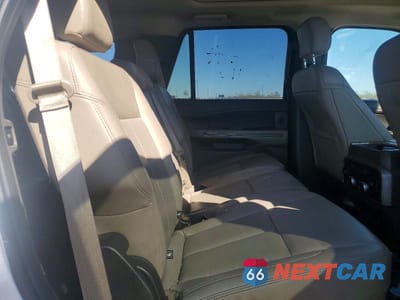 Zdjęcie 11 z 13 samochodu: 2019 FORD EXPEDITION XLT VIN:1FMJU1JT5KEA53219 - miniatura