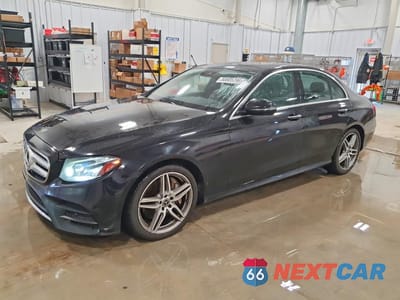 2018 MERCEDES-BENZ E 400 4MATIC WDDZF6GB4JA365802 - główne zdjęcie licytacji z USA - miniatura