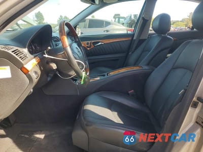 Zdjęcie 7 z 12 samochodu: 2006 MERCEDES-BENZ E 350 VIN:WDBUF56J96A827672 - miniatura