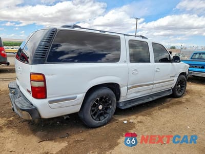 Trzecie zdjęcie samochodu z tyłu: 2001 GMC YUKON XL K1500 VIN:3GKFK16T61G252476 - miniatura