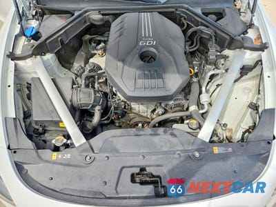 Zdjęcie 11 z 12 samochodu: 2019 KIA STINGER PREMIUM VIN:KNAE25LA9K6042200 - miniatura
