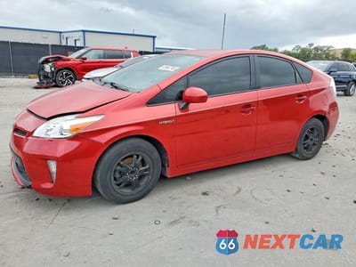 2015 TOYOTA PRIUS TWO JTDKN3DU1F1915533 - główne zdjęcie licytacji z USA - miniatura