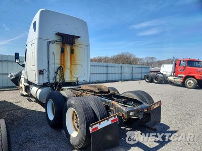 Trzecie zdjęcie samochodu z tyłu: 2015 FREIGHTLINER CASCADIA 125 SEMI TRUCK VIN:1FUJGLD65FLGJ1340 - miniatura